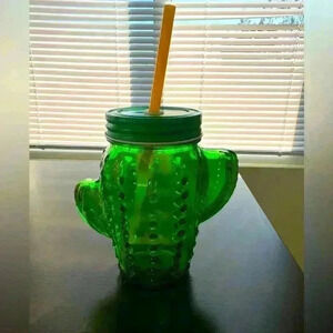 Cactus Glass Drinkware with Straw